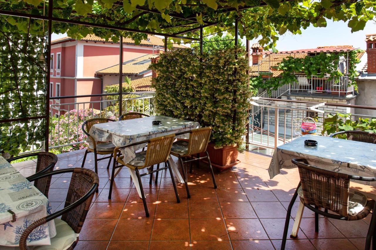 Apartmaji Pri Perotu Izola Esterno foto