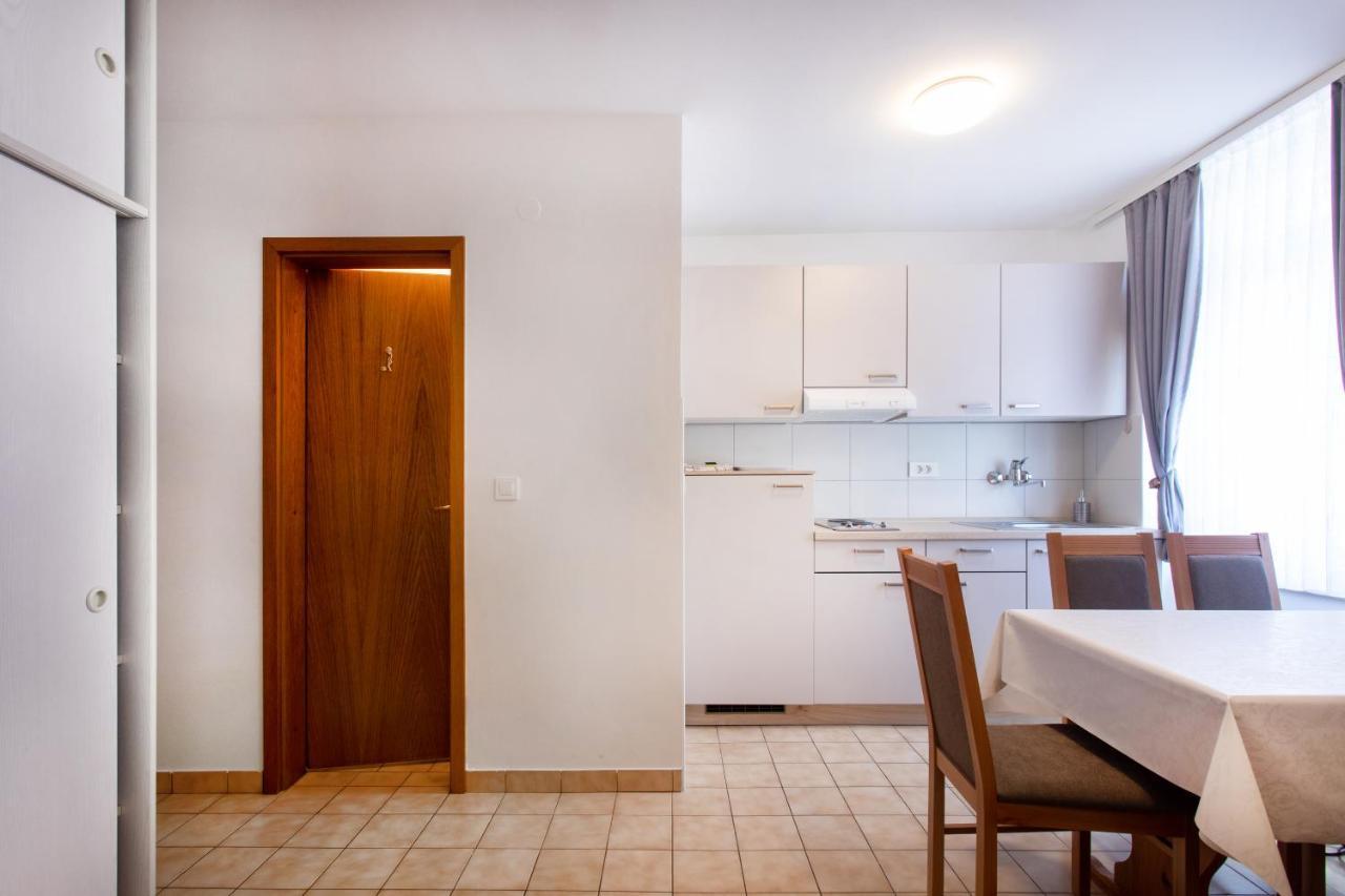 Apartmaji Pri Perotu Izola Esterno foto