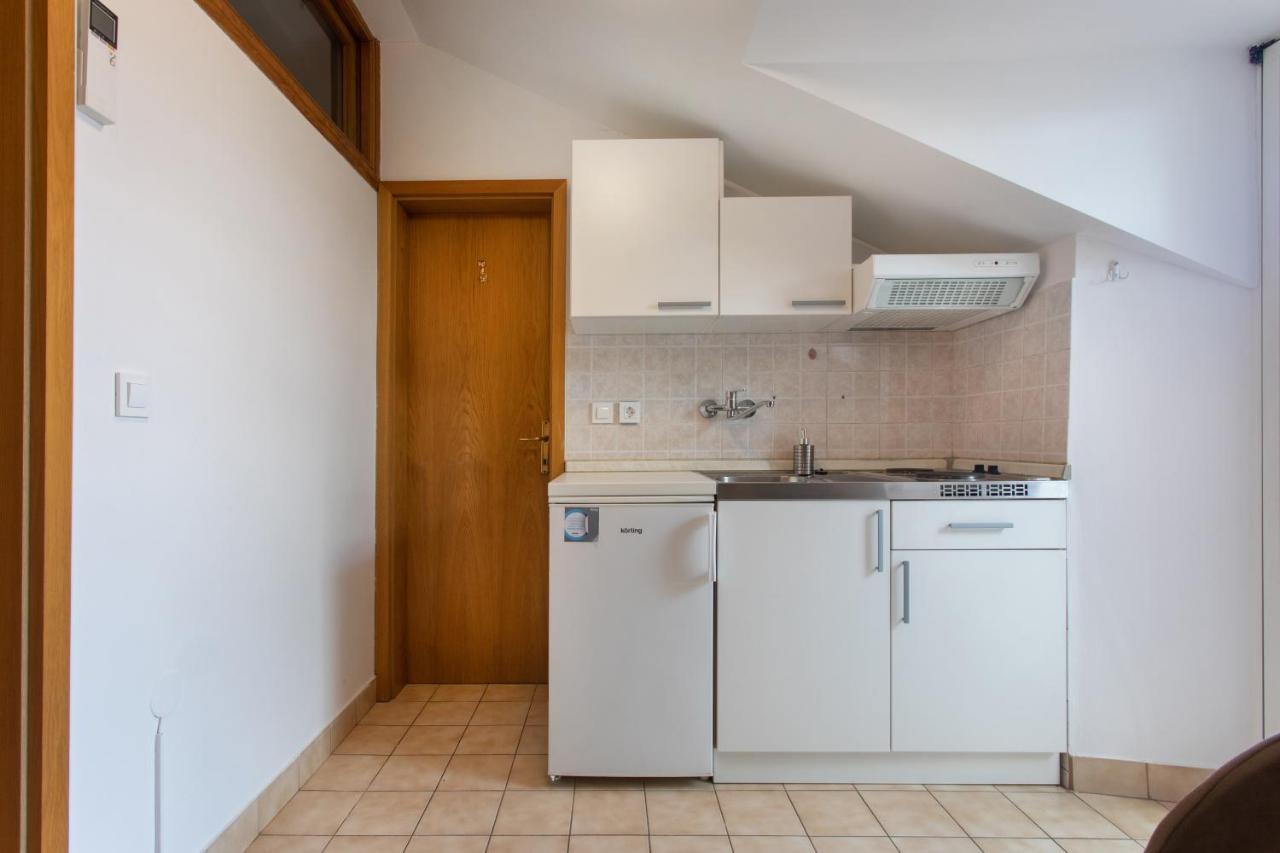 Apartmaji Pri Perotu Izola Esterno foto