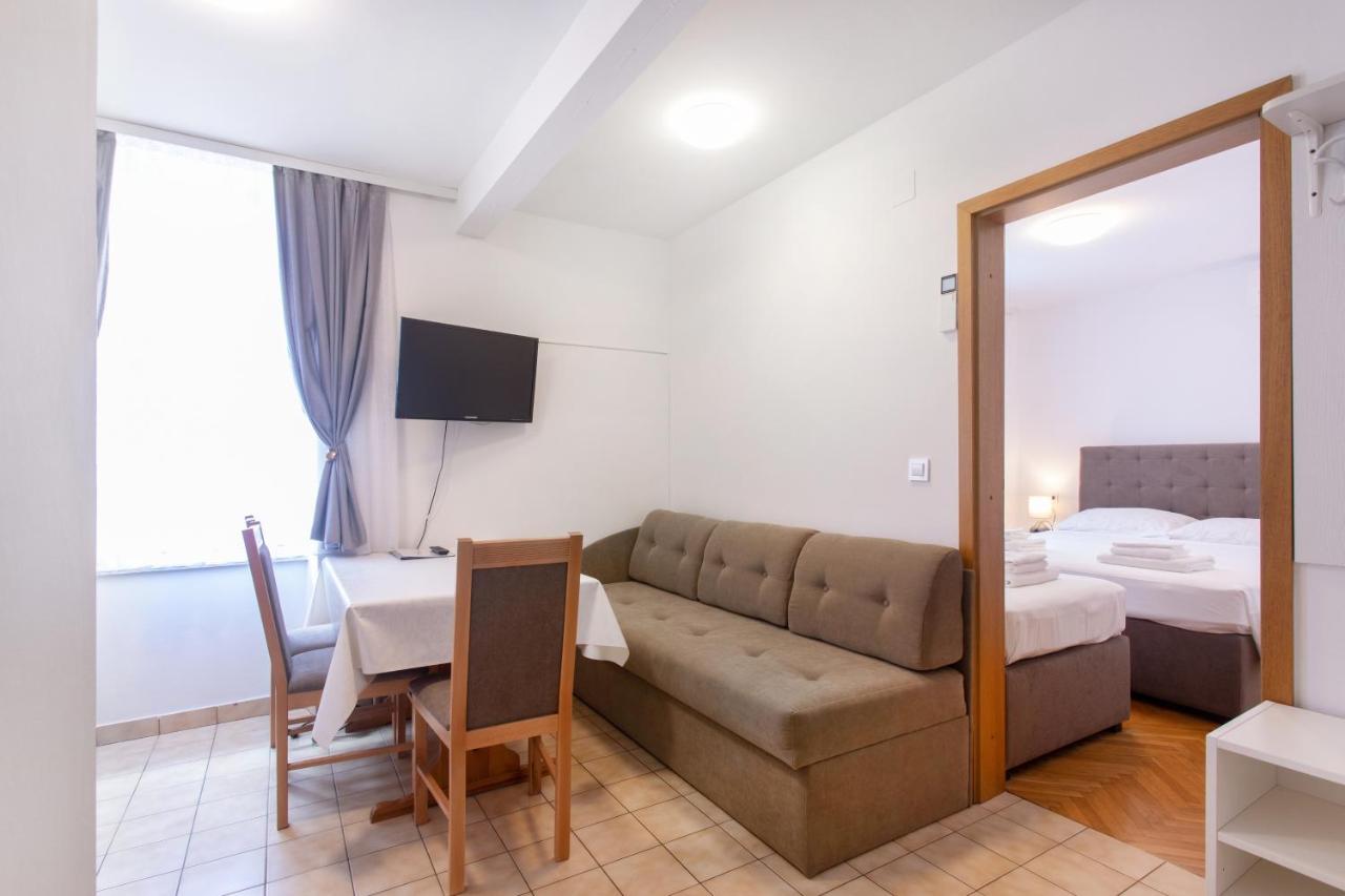 Apartmaji Pri Perotu Izola Esterno foto