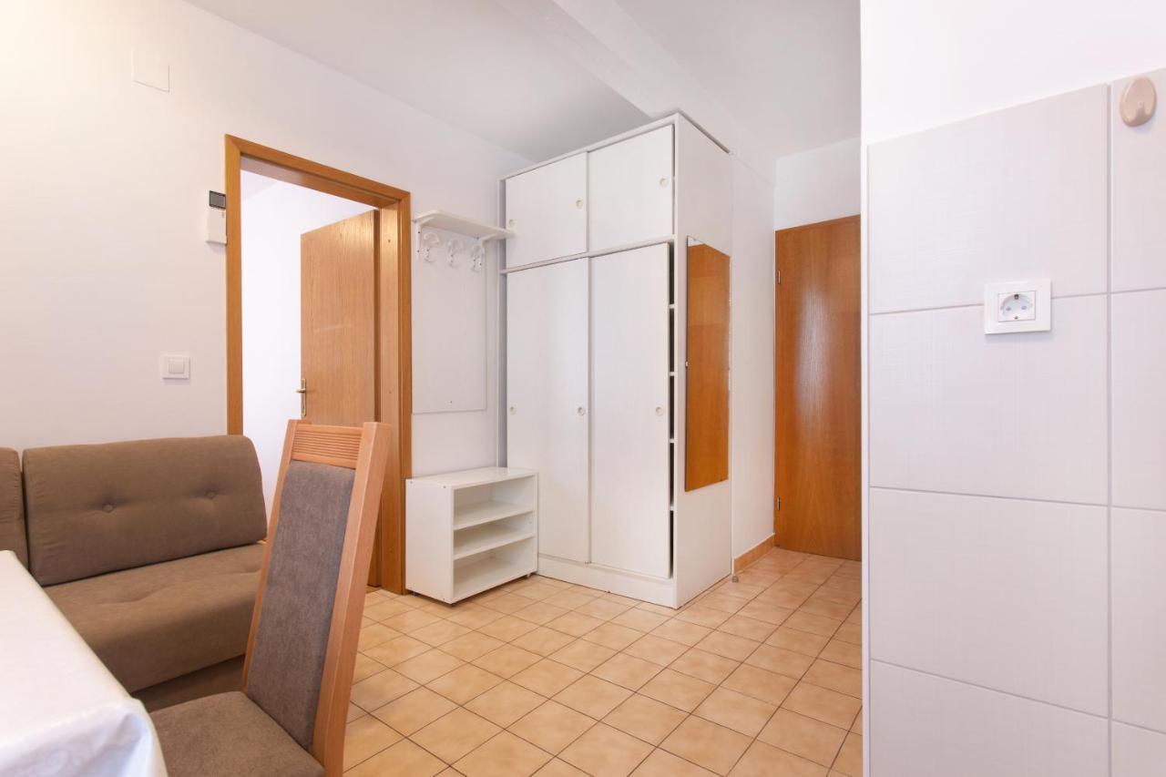 Apartmaji Pri Perotu Izola Esterno foto