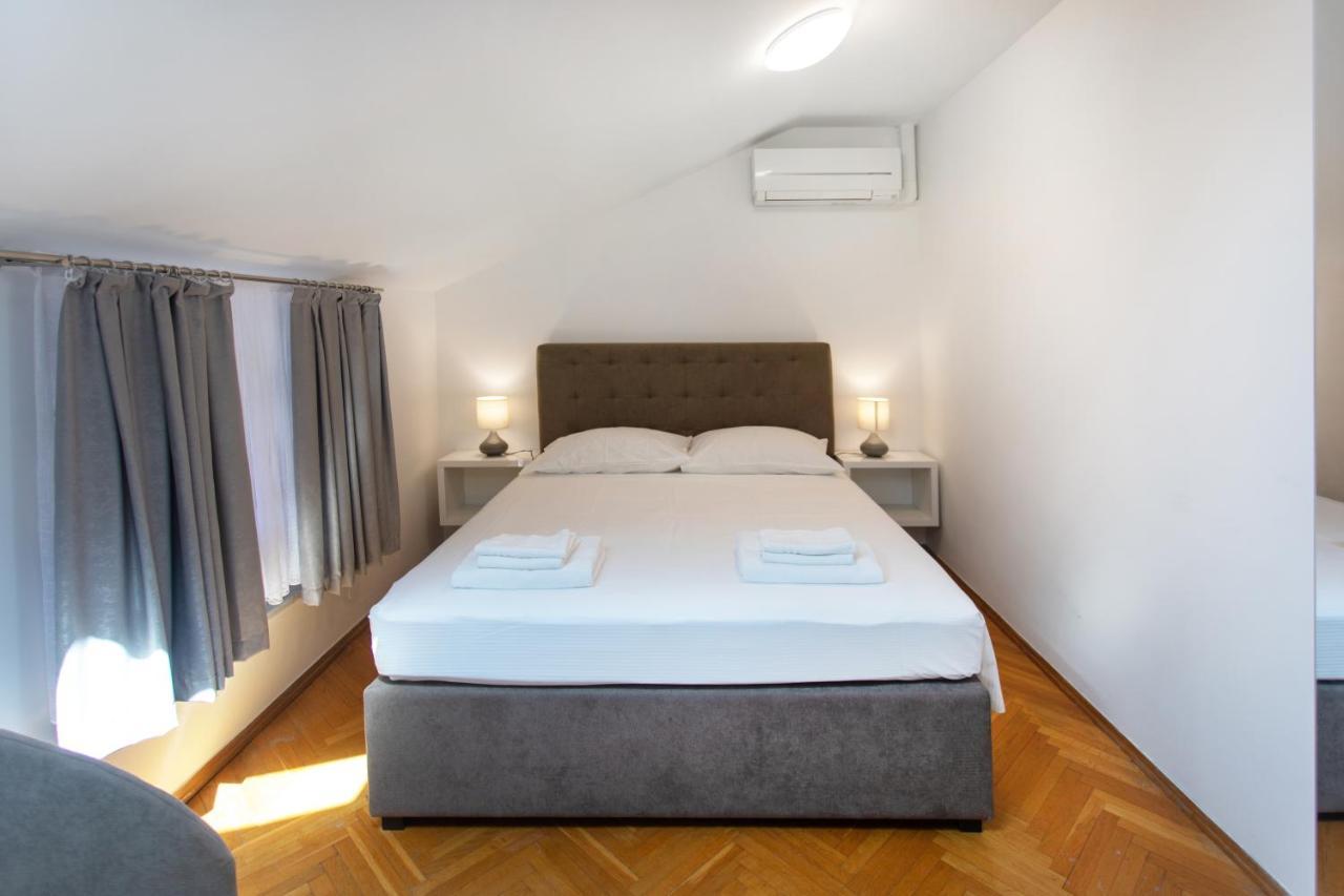 Apartmaji Pri Perotu Izola Esterno foto