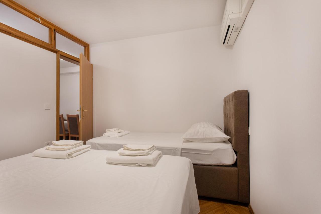 Apartmaji Pri Perotu Izola Esterno foto