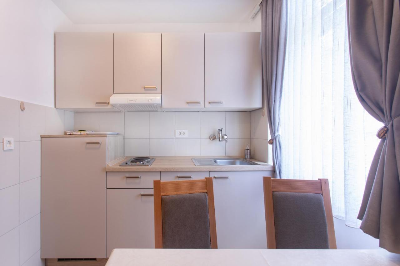 Apartmaji Pri Perotu Izola Esterno foto