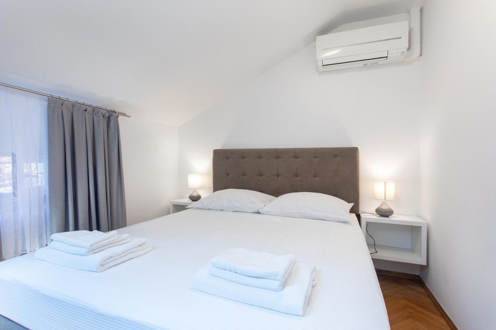 Apartmaji Pri Perotu Izola Esterno foto