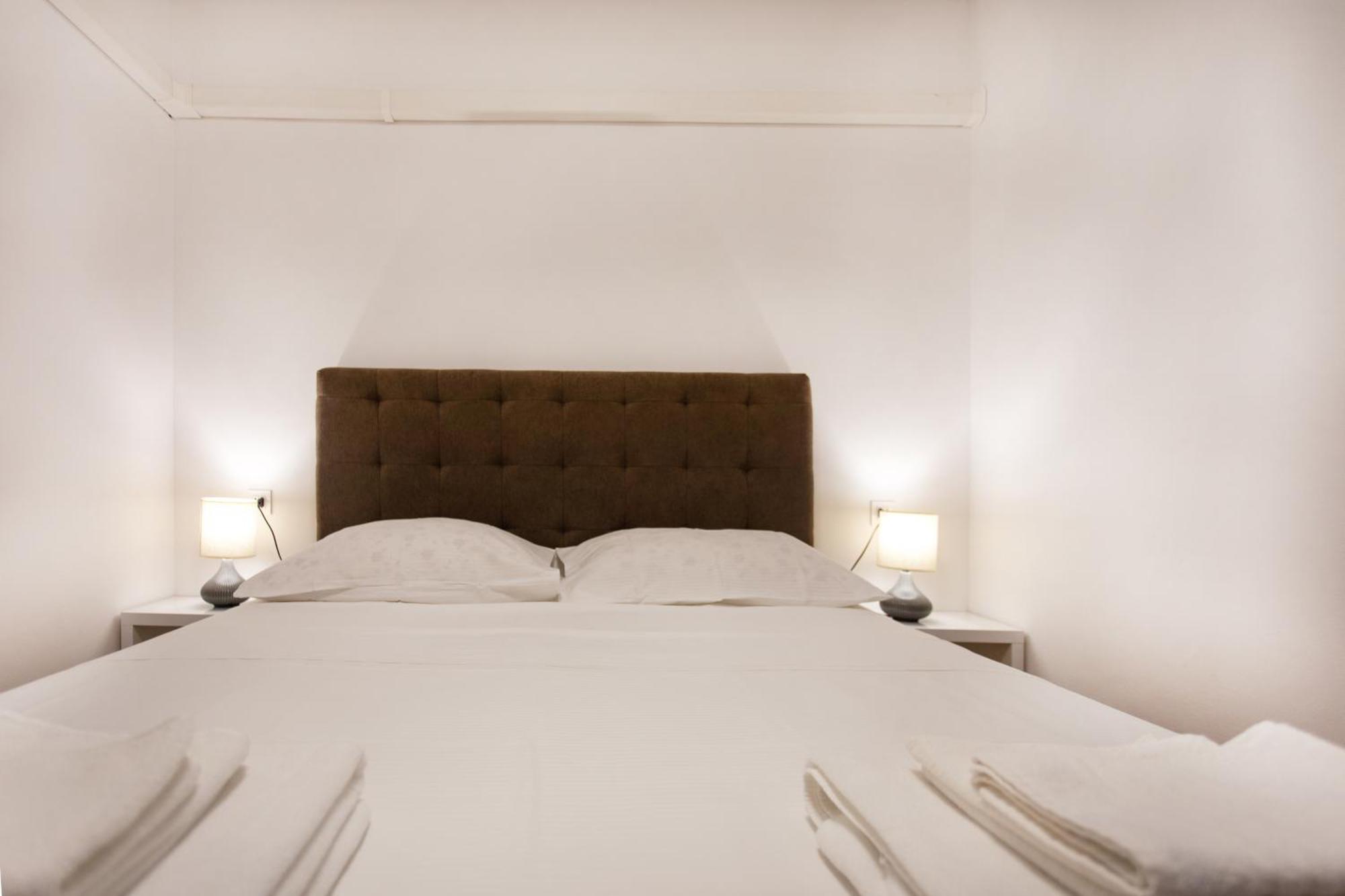 Apartmaji Pri Perotu Izola Esterno foto